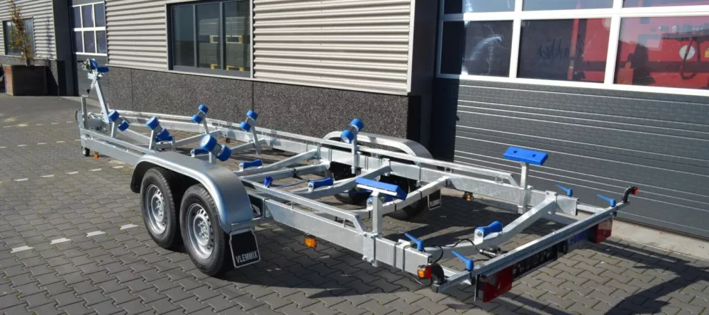 Vlemmix boottrailer 780x221cm 3500kg dubbelas